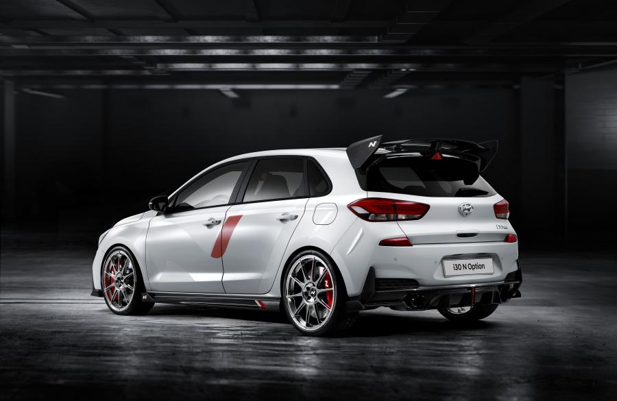  Hyundai i30 N "N Option" Show Car (PD) 2018 года  (фото 2 из 4)